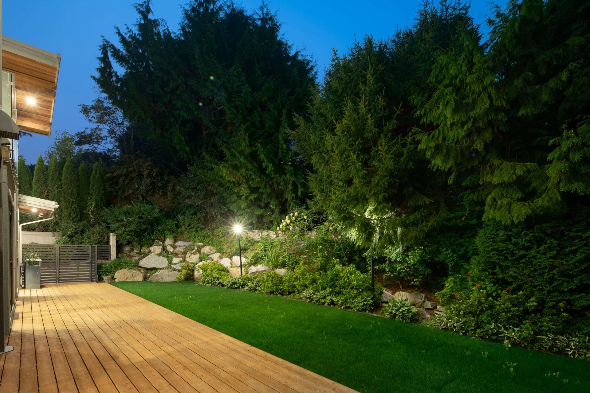 CONTEMPORARY ARCHITECTURAL HOME- 3175 Dickinson Crescent, West Vancouver